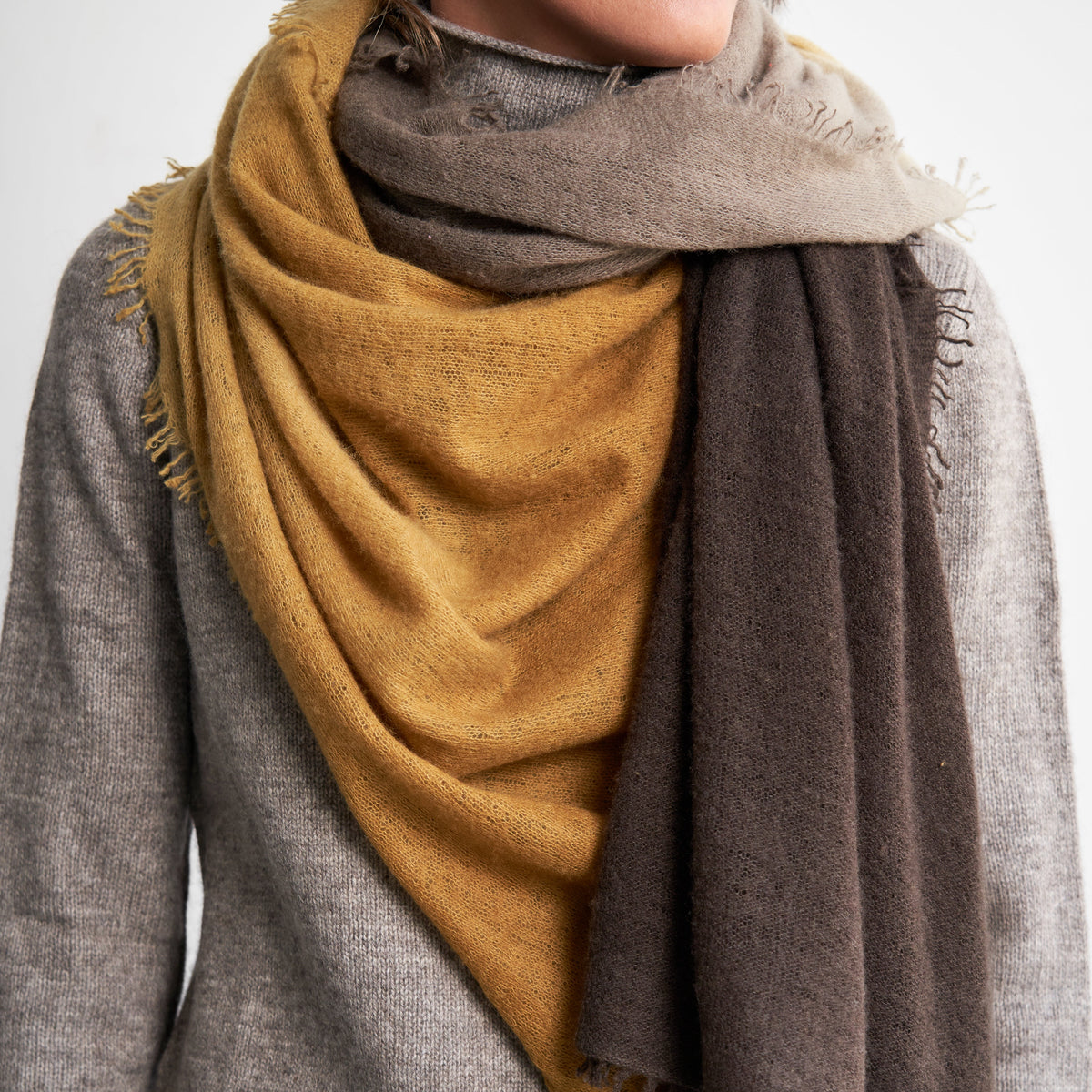 CHAL CASHMERE MOSTAZA