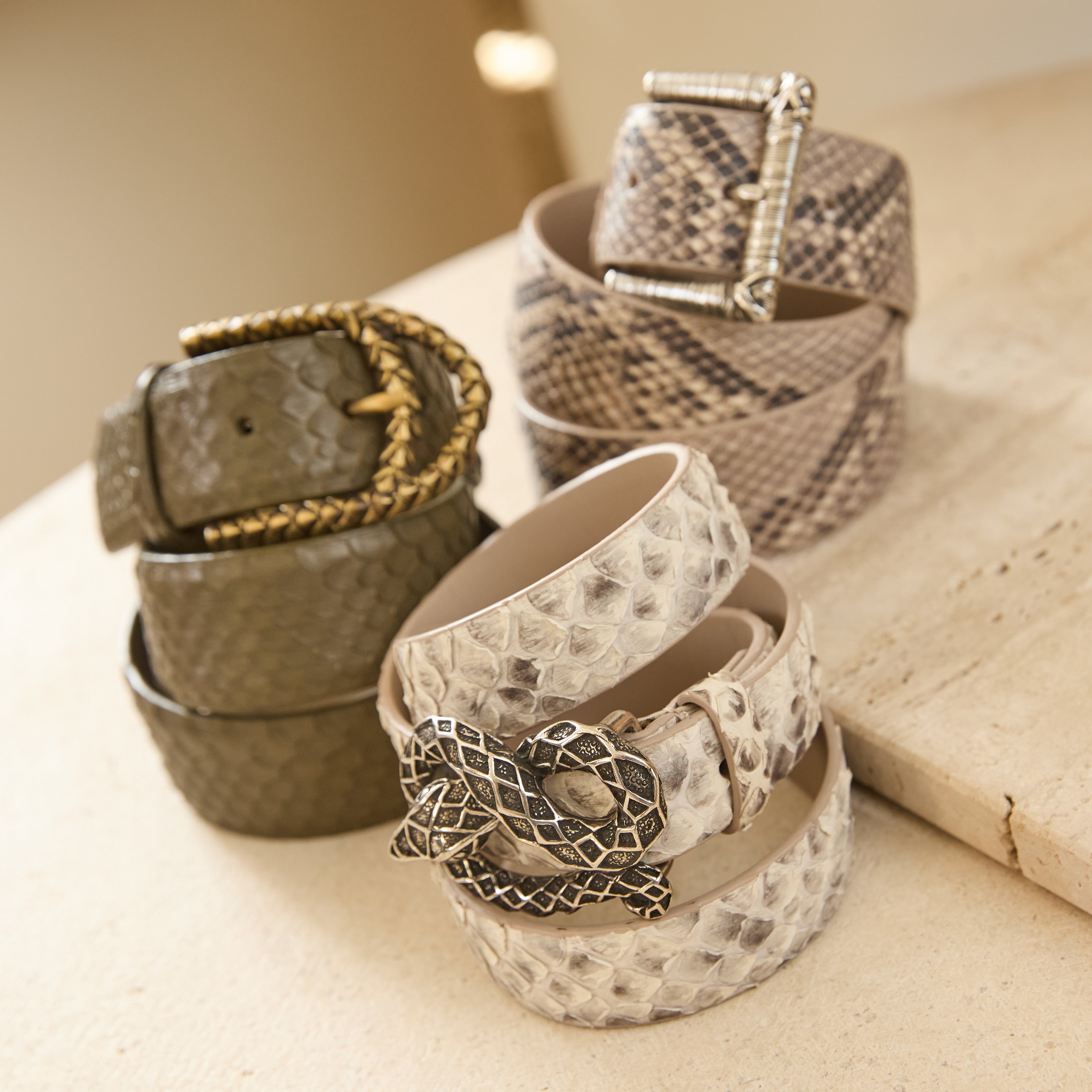 CINTURÓN NATURAL SERPIENTE PLATA 3CM