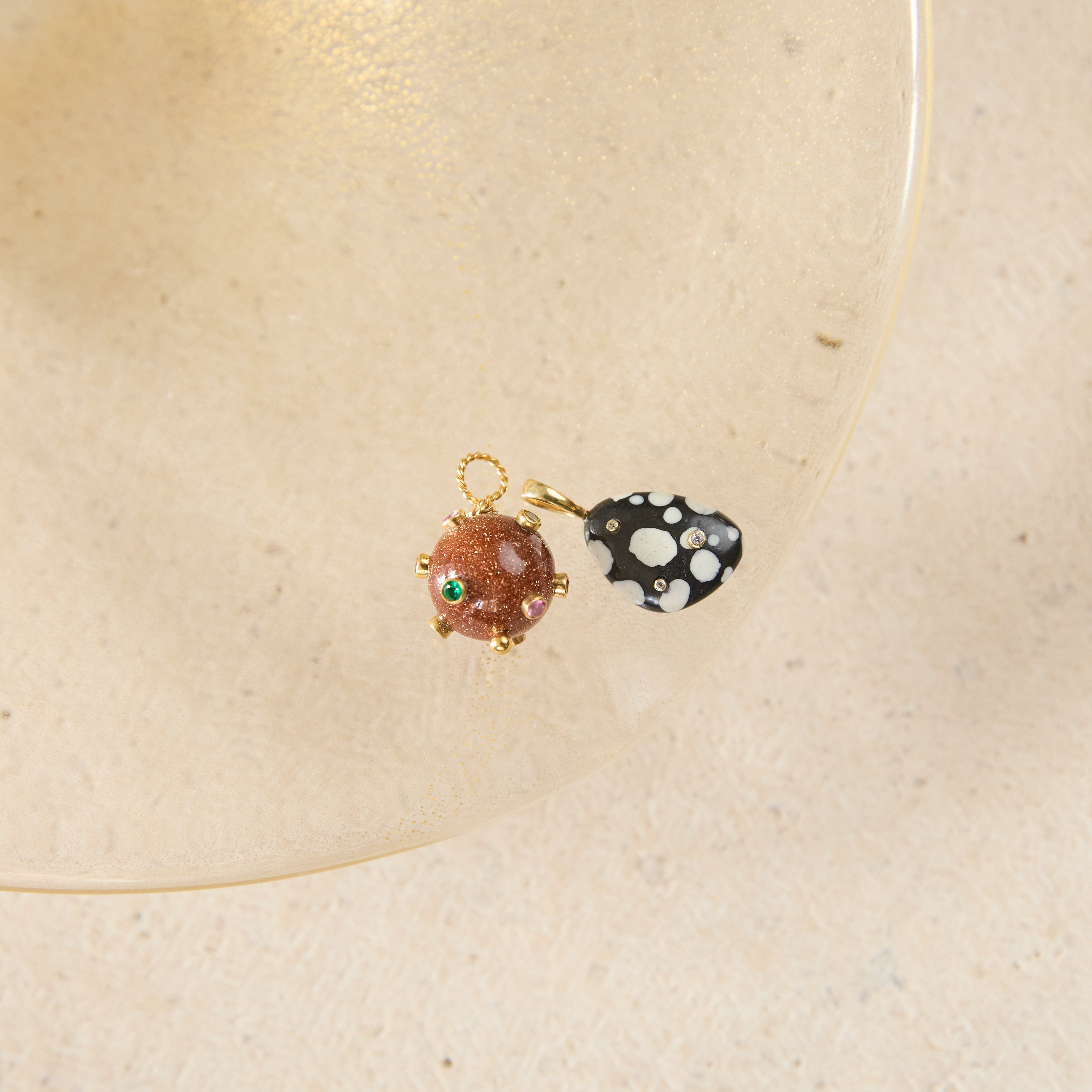 COLGANTE OVAL NEGRO 20MM