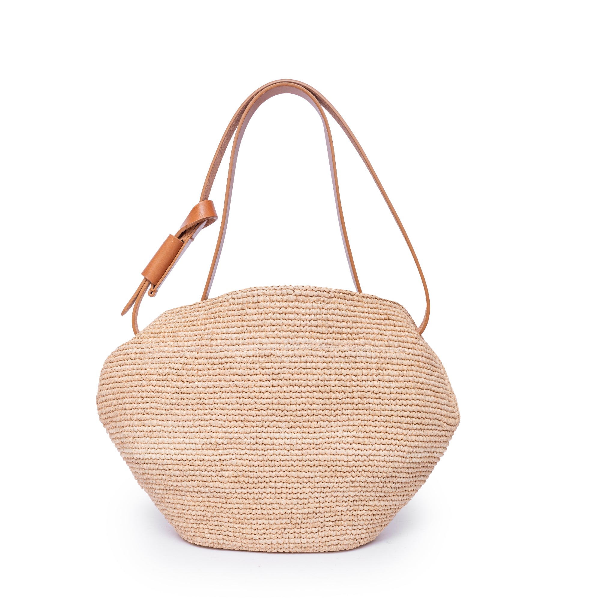 NATURAL RAFFIA BASKET