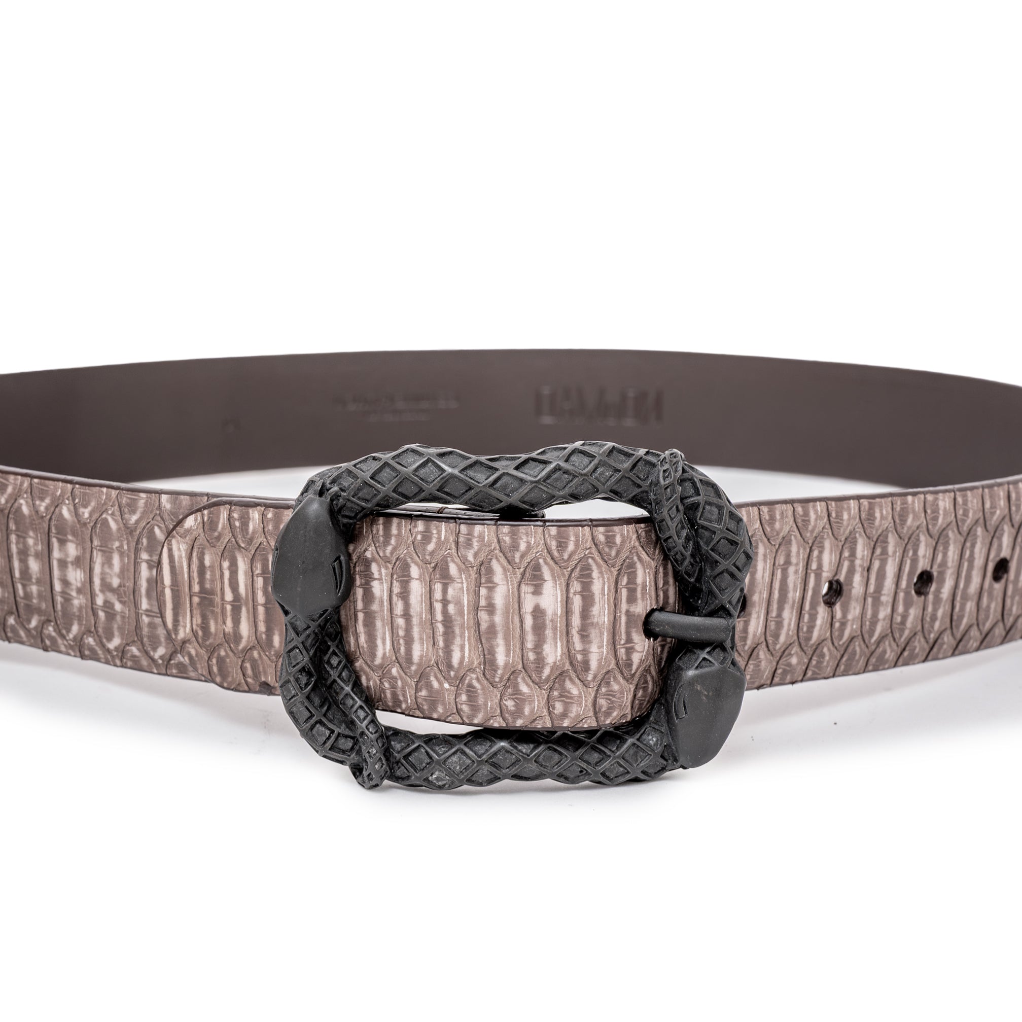 CINTURÓN MARRÓN STONE ESCAMA CENTRAL RECTANGULAR NEGRA 4CM
