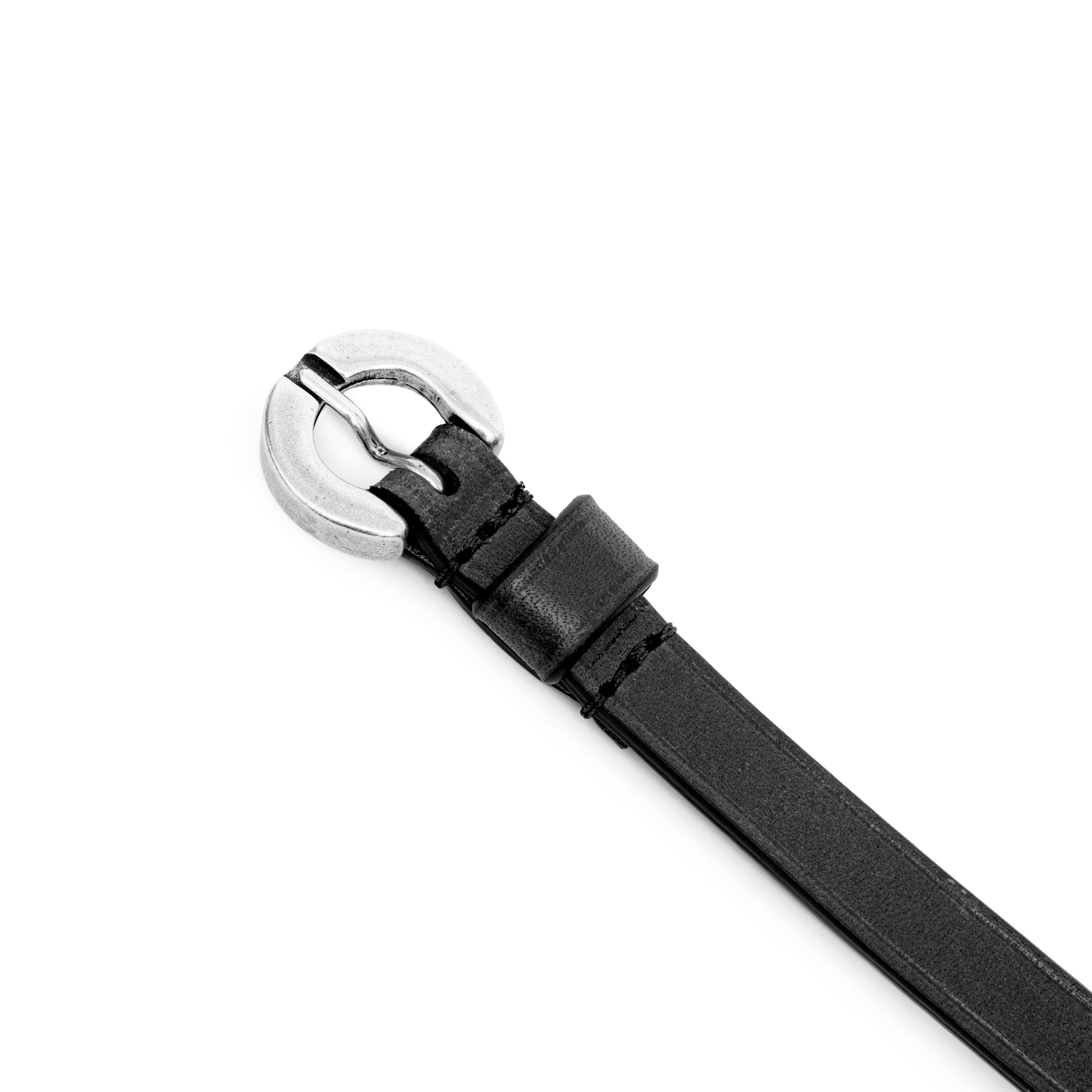 PULSERA ESTRECHA CUERO