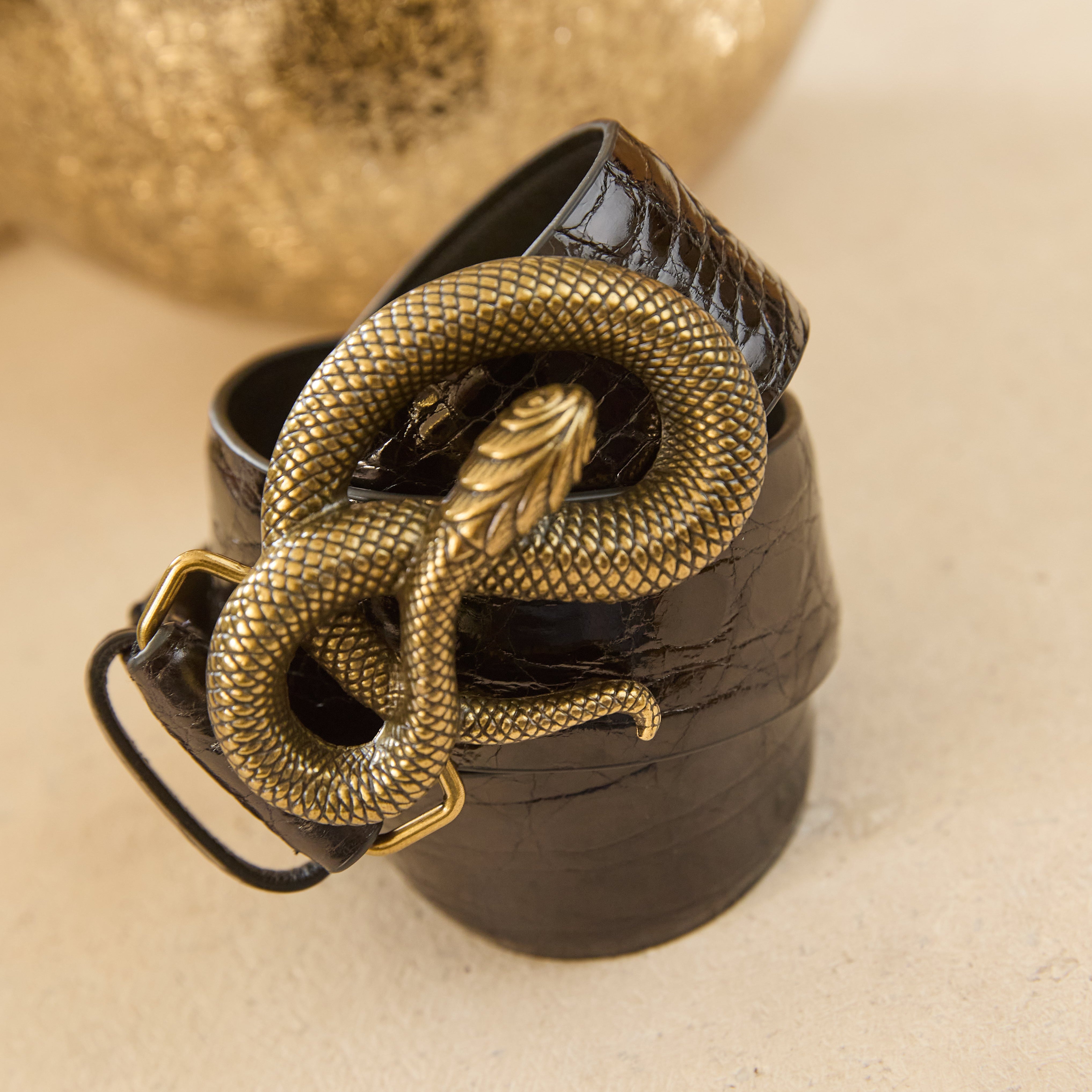 CINTURÓN DE COCODRILO MARRÓN